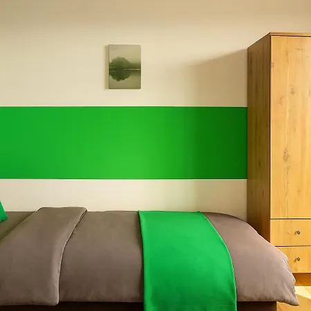 Livemore24 - 2 In Wlan - Smart-tv - 24-7 Check-in Und Kueche