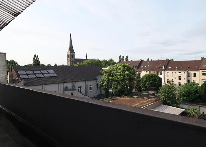 Apartment Livemore24 - 2 In Wlan - Smart-tv - 24-7 Check-in Und Küche Duisburg